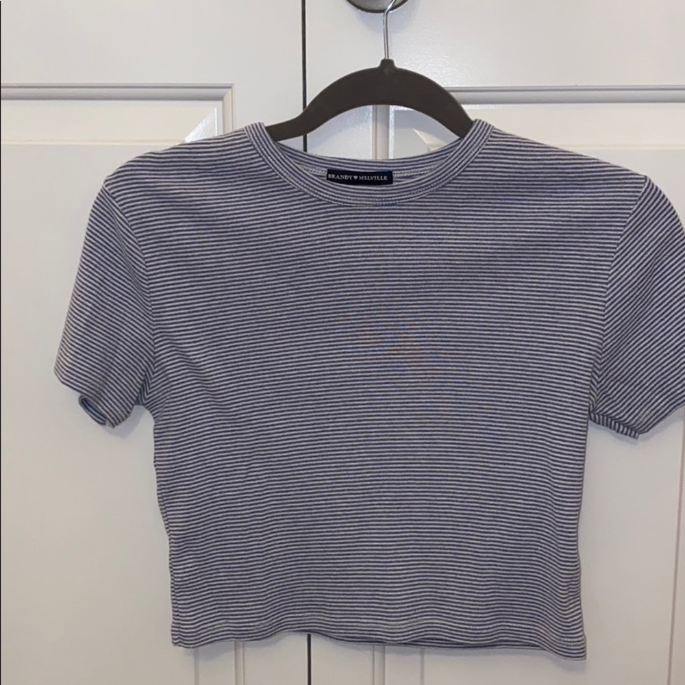 Brandy Melville crop top!!